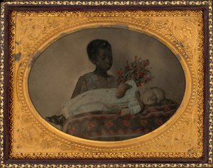 Porträtt av en flicka och ett postmortalt barn,ca. 1860 (foto) av American Photographer