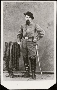 Porträtt av en soldat (svartvitt foto) av American Photographer
