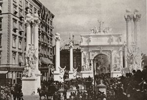 Dewey Arch framför Fifth Avenue Hotel på 23rd St., New York City, för att fira segern över Spanien, 1899 av American Photographer