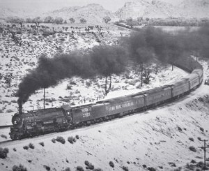 "Grand Canyon Limited"-tåget från Santa Fe Railroad på Cajon-passet i Victorville, Kalifornien av American Photographer