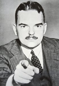 Thomas E. Dewey (1909-71) (s/v foto) av American Photographer