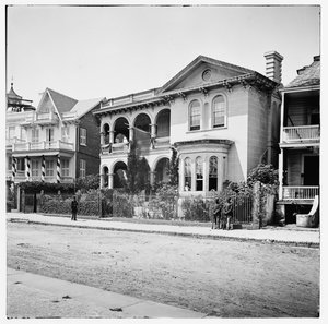 Fackets högkvarter på 26 South Battery Street i ockuperade Charleston, South Carolina av American Photographer