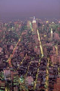 Manhattan by Night av American School