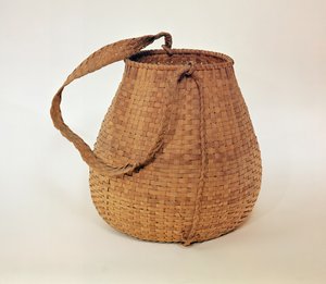 Mashpee bärkorg, från Massachusetts (växtfiber) av American School