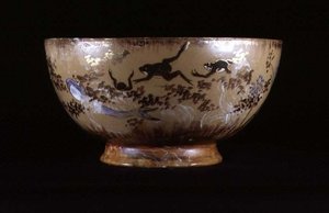 Punch Bowl gjord med metoden "klistra in på pasta", från Rookwood-fabriken i Cincinnati, Ohio av American School