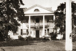 The Morris-Jumel Mansion, New York City, 1915 (sepiaton intaglio gravure) av American School