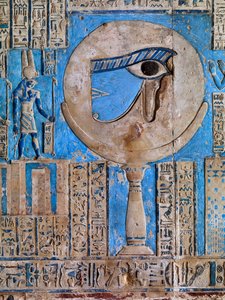 Horus öga. Taket i Hathor-templet, Dendera, 50-48 f.Kr.