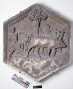 The Art of Agriculture, hexagonal dekorativ reliefplatta från en serie som föreställer utövarna av konst och vetenskap, möjligen baserad på design av Giotto (ca 1266-1337) ca 1334-1348 (marmor)