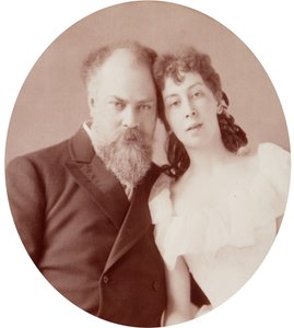 Porträtt av konstnären Konstantin Yegorovich Makovsky (Constantin Makovski) (1839-1915) med sin fru. Albumin Foto av Andrei Osipovich Karelin (1837-1906)