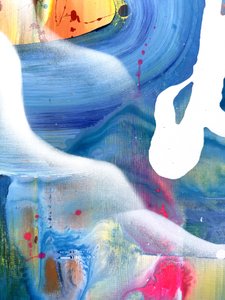 Livfull abstrakt figur av Anna Viklund