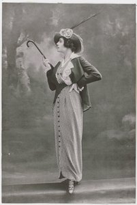 Mode, 1913 av Anonymous