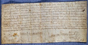 Charter of King Charlemagne (Karl I, Karl den store eller Carolus Magnus) (742-814) som befriar klostret Saint Denis från vägtullar under mässan. Slutet av 800-talet. Paris, Riksarkivet av Anonymous Anonymous
