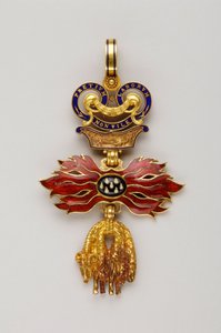 Order of the Golden Fleece: Österrikiskt Golden Fleece - Förminskat märke - 1850-1900 - Guld och emaljer - H 6,2 cm; B 4,1 cm; Vikt: 20 g - Privat samling av Anonymous Anonymous