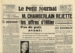 THE SMITTLE JOURNAL FREDAG DEN 13 OKTOBER 1939 Neville CHAMBERLAIN (1869-1940) AVVISA Adolf Hitlers erbjudanden av Anonymous Anonymous