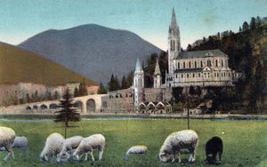 Basilikan i Lourdes - Hautes Pyrenees (65) omkring 1900. av Anonymous Anonymous