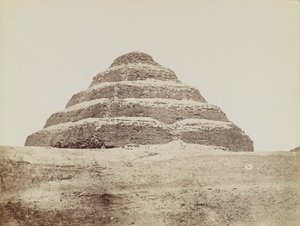 Pyramiden vid Saqqara, utsikt från sydost om stegpyramiden