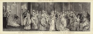 Hennes Majestäts sal i Buckingham Palace, väntar på att presenteras