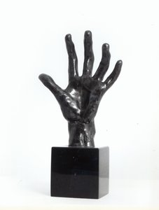 Handen, gjuten av Georges Rudier, Paris (brons)