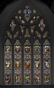 Rosenkransens mysterier, kapellets östra fönster, 1847 (målat glas) av Augustus Welby Northmore Pugin