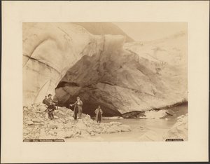 Parish, Suphellebræ, Ice shapes. av Axel Lindahl