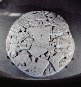 Snideri av styckningen av mångudinnan Coyolxauhqui, hittad vid foten av tvillingpyramiden i Tenochtitlan, sen efter klassisk period (1300-1521) (se även 97326)