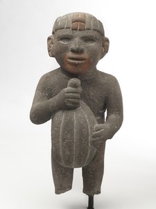 Man som bär en kakaoficka, 1440-1521 (vulkansten med spår av rött pigment) av Aztec