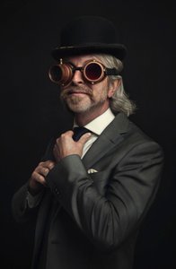  av Baden Bowen