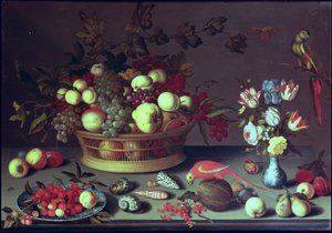 En korg med vindruvor och annan frukt av Balthasar van der Ast