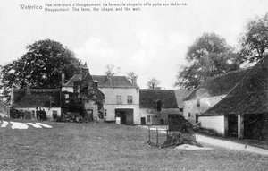 Farm of Hougoumont, en viktig strategisk plats för Wellington under slaget vid Waterloo, jubileumsvykort, ca 1912 (photolitho)