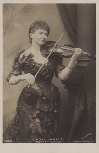 Wilma Neruda, Lady Halle, mährisk violinist av Belgian Photographer