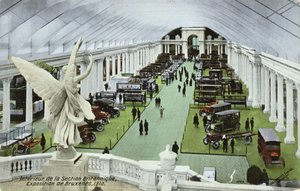 Vykort som föreställer motorfordon i den brittiska delen av Exposition Universelle i Bryssel 1910 av Belgian School