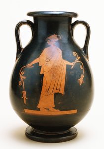 En attisk rödfigur pelike föreställande en kvinnlig figur, 500-talet f.Kr av Berlin Painter