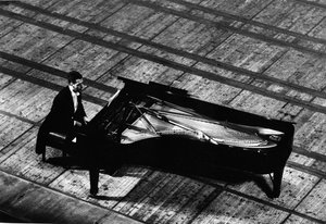 Claude Helffer, 20-talet