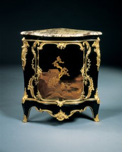 En av ett par Ludvig XV encoignure, c.1750