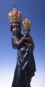 Statyett av Jungfru Maria av Svatá Hora, ca 1348 (polykromt päronträ)