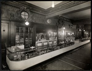 En bar på Robert Treat Hotel, Newark, New Jersey, 1916 (silvergelatintryck) av Byron Company