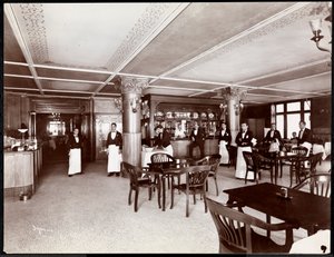Café på Hotel Majestic, 1902 (silvergelatintryck) av Byron Company