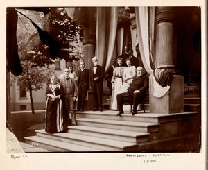 President Benjamin Harrison och grupp, 1890 (silvergelatintryck)