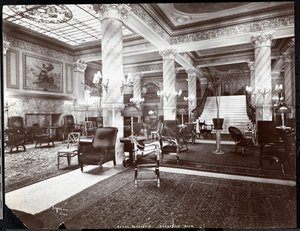 Receptionsrummet på Hotel Majestic, 1902 (silvergelatintryck) av Byron Company