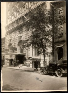 Utsikt över Robert Treat Hotel, Newark, New Jersey, 1916 (silvergelatintryck)