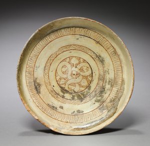 Djup tallrik med dekorativa mönster, 1100-tal av Byzantine