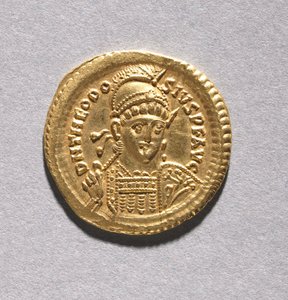 Solidus av Theodosius II och Valentinianus III av Byzantine