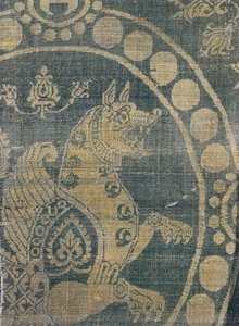 Tyg föreställande en simurgh i en pärlstav, från Konstantinopel (silke) (detalj) av Byzantine School