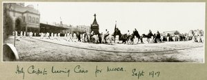 Holy Carpet lämnar Kairo till Mecka, september 1917 av Capt. Arthur Rhodes