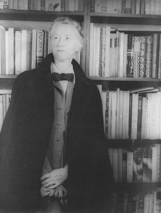 Marianne Moore (1887-1972) 13 november 1948 (silvergelatintryck)
