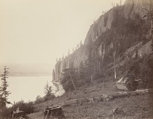 Cape Horn, Columbia River,1867 (foto) av Carleton Emmons Watkins