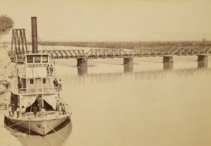 [Bro över Colorado vid Yuma] av Carleton Watkins