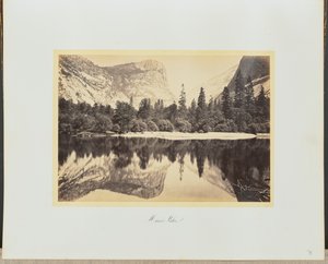 Spegelssjön av Carleton Watkins