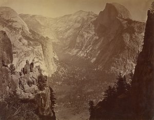 [Klippkupolerna från Glacier Rock] av Carleton Watkins