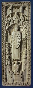 En ärkebiskop bland hans kör, ca 875 e.Kr. (elfenbenspanel) av Carolingian School